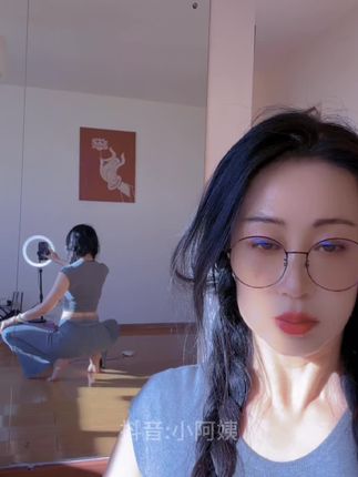 【抖音网红】小阿姨大王 专享小号劲歌热舞合集挑战,精彩不断