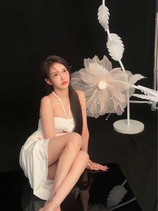 南妹儿再出奇招!新直播方式竟听大哥的话!