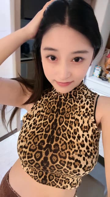 奶雯圈子最新套图,抖音奶雯微密照片合集及最新视频合集