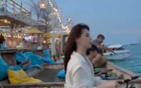 就是阿朱啊的文化探索，探索世界各地的文化