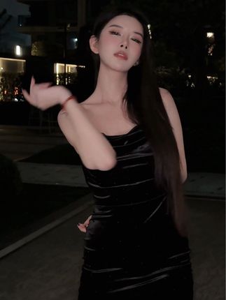 小恩雅表情舞高潮版视频资源真假揭秘