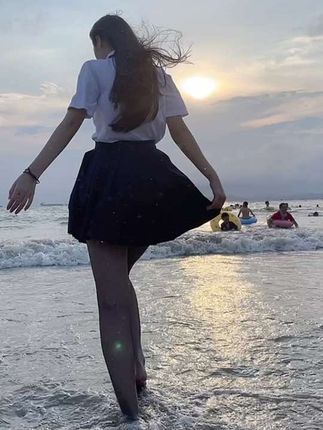 不呆猫最新 Cosplay 作品兔子女友等欣赏，甜蜜满满！