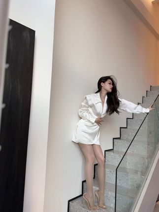 微密圈网红“SIA不吃鱼”真名叫什么？，资源值得购买吗？