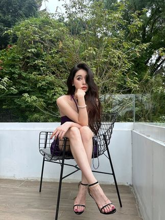 微密圈Sia不吃鱼,瞩目红人颜值与身材