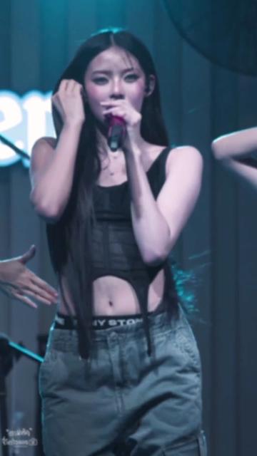 ZinieQ的化妆技巧,神乎其技的cosplay世界