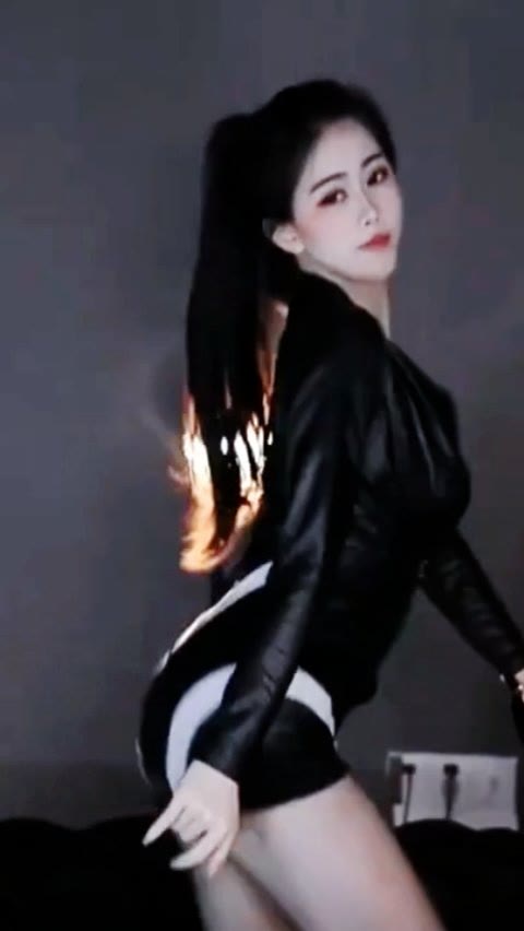 cc小恩雅私人订制征服了无数网友的女神，你看过吗？