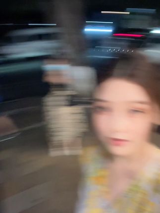 抖音网红奶雯的微密圈资源汇总，引发争议私密诱人内容惊艳