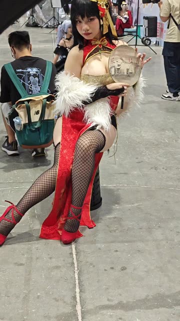 越南萌妹魔法师@Sayo Momo 写真集，带你领略二次元世界的魅力