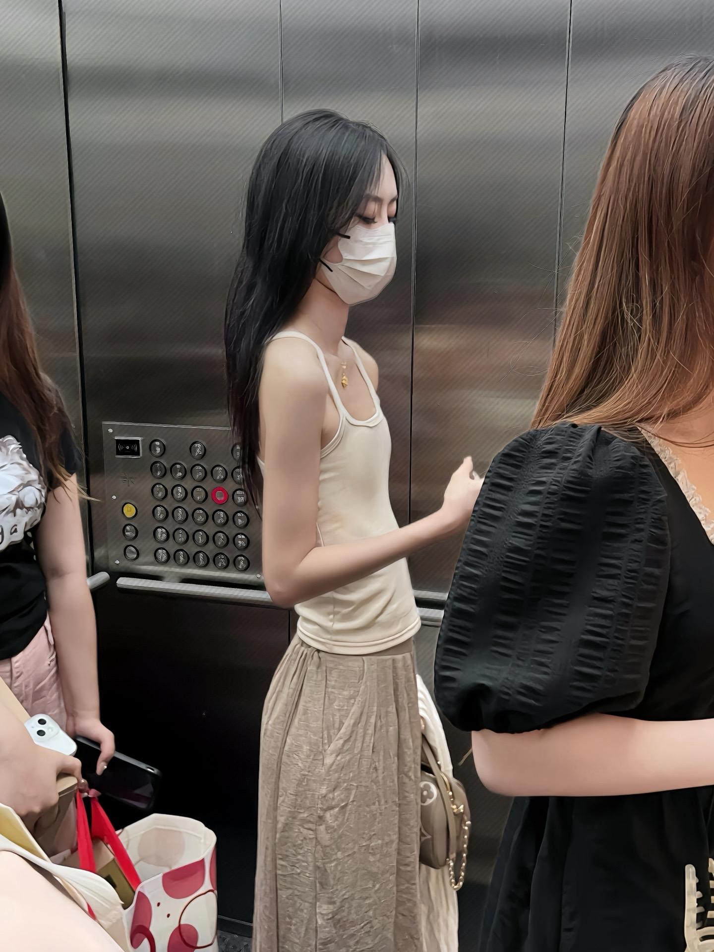 小恩万元私人订制紧急企划,揭秘写真艺术体验