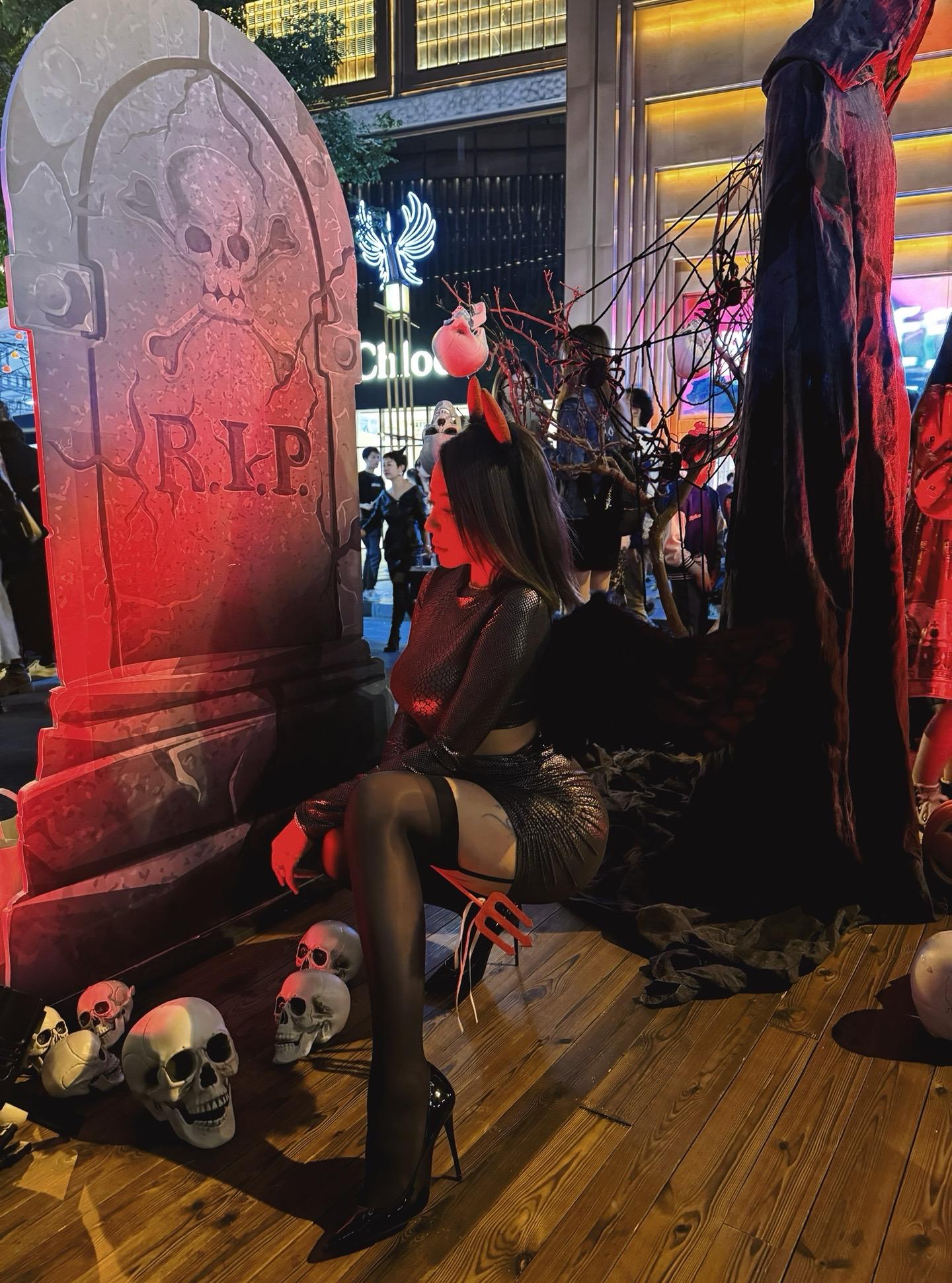 网红果儿Victoria爆火原因,成功之道解析