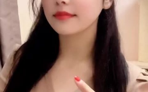 奶雯微密圈全套合集，图片及视频大全