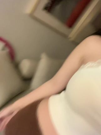 奶雯的圈子到底是什么？全面解析