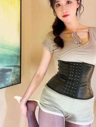 轩子巨二兔微密圈觅圈付费资源御姐女神满足幻想,宅男福音