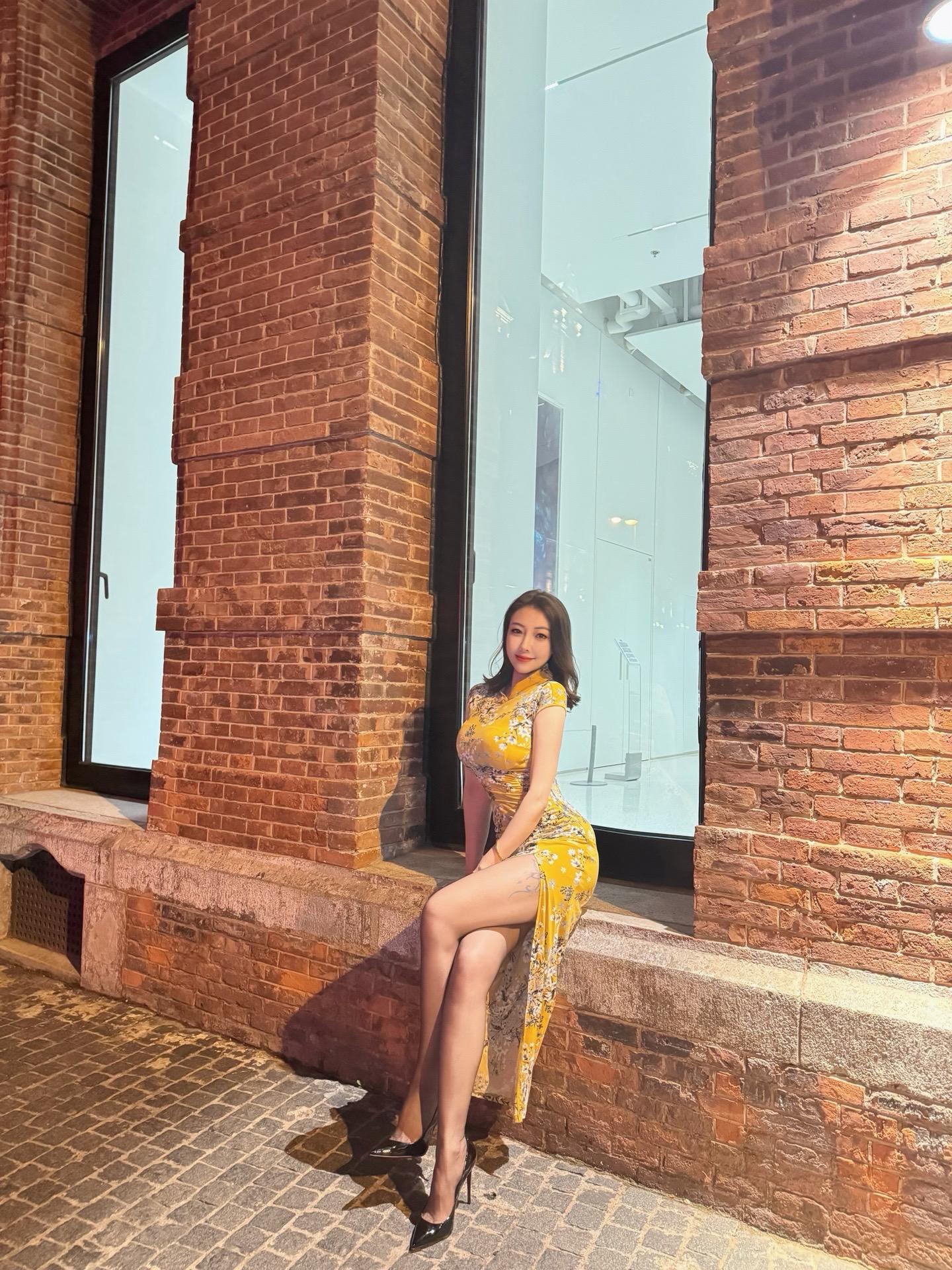 果儿Victoria的微密圈精彩内容,私密生活大公开