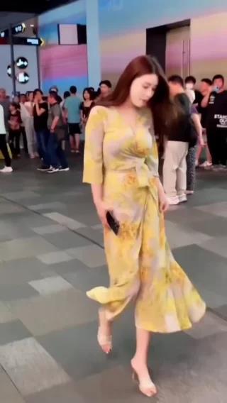 奶雯微密圈全套合集图片及视频,私密内容一网打尽