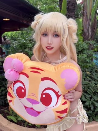 不呆猫温泉jk学妹写真,性感纯真结合