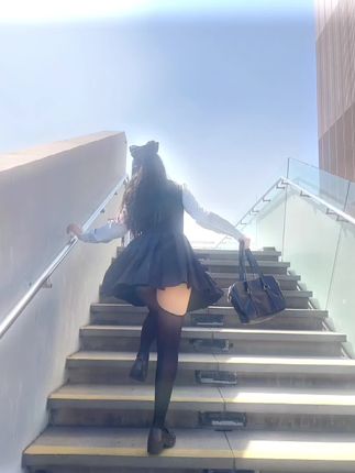 不呆猫-《碧蓝航线》高雄 爱宕泳装 COS,惊艳登场!