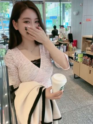 抖音网红奶雯微密圈觅圈资源汇总，全网热搜资源合集