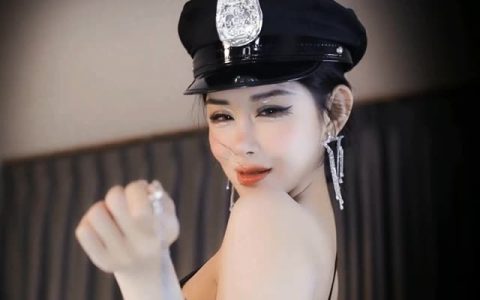 网易CC小恩雅的个人资料