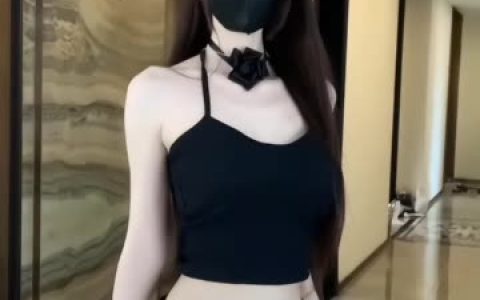 【微-密】牛奶里的果汁，黑色套装写真全集