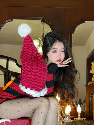 微密圈Sia不吃鱼,独特姿势照片赏析