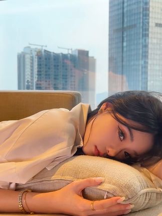 微密圈Sia不吃鱼,瞩目红人颜值与身材