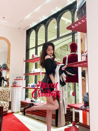 微密圈Sia不吃鱼作品赏析,穿搭艺术大揭秘