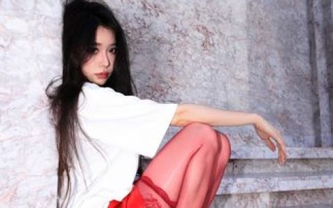 微密圈网红Sia不吃鱼，写真合集打包下载