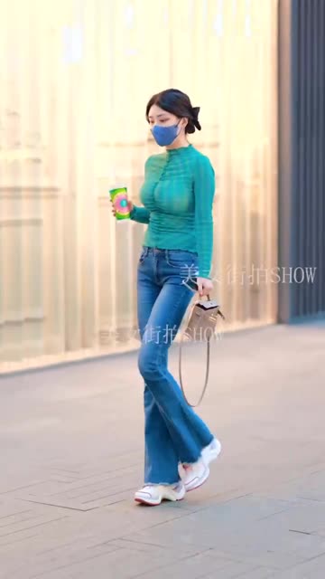 抖音网红奶雯微密圈是什么?资讯和福利一网打尽