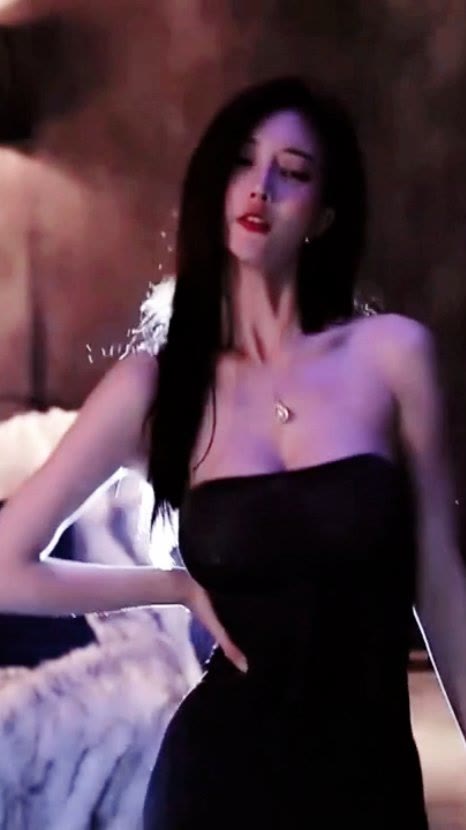 cc小恩雅私人订制征服了无数网友的女神，你看过吗？