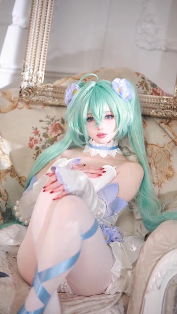 Cosplay女神,超级可爱的萌妹子G44不会受伤