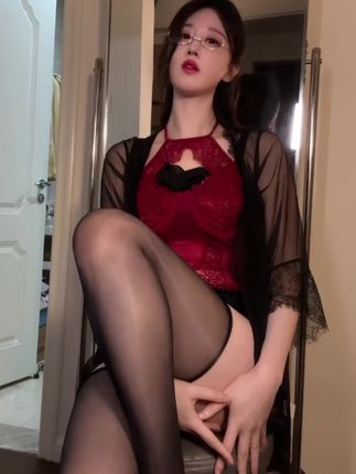 轩子巨2兔私人订制ASMR视频,1000元的独特体验