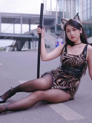 不呆猫温泉jk学妹写真,性感与纯真的完美结合