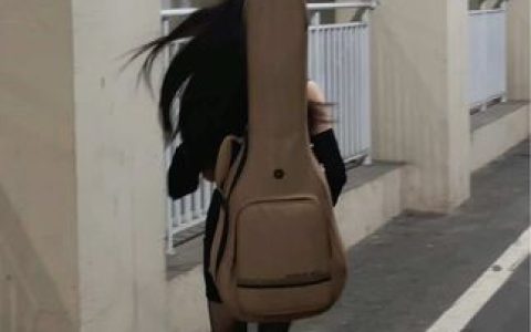 Sia 不吃鱼的微密圈照片，展现不一样的美