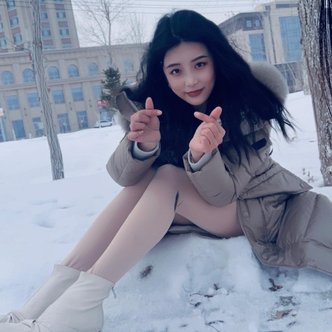 想知道抖音网红奶雯微密圈的秘密?这里有你想要的答案