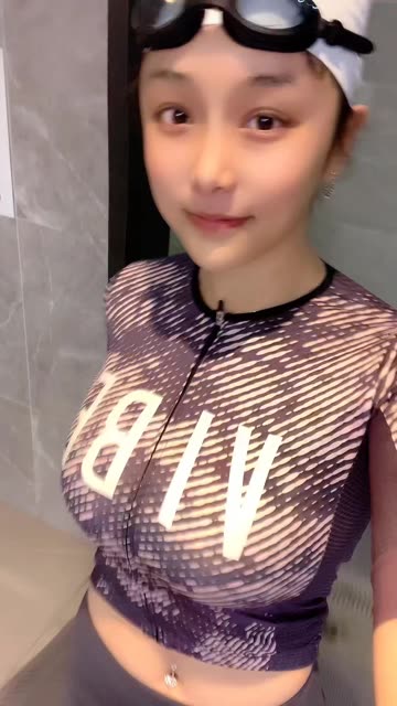 奶雯微密圈高质量圈子视图,感受时尚与诱惑的交织