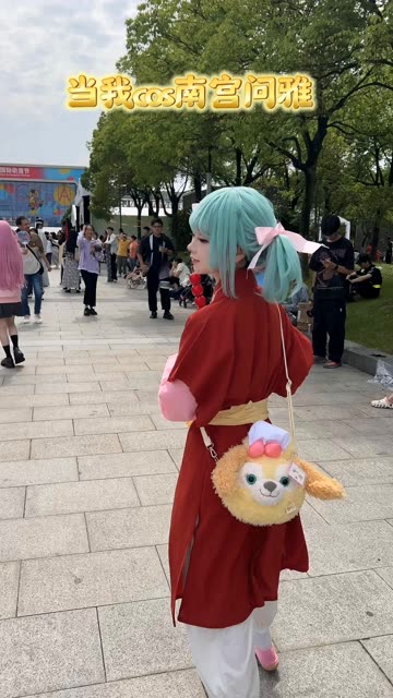 G44不会受伤迷人动漫博主,芙洛伦白情等作品赏析