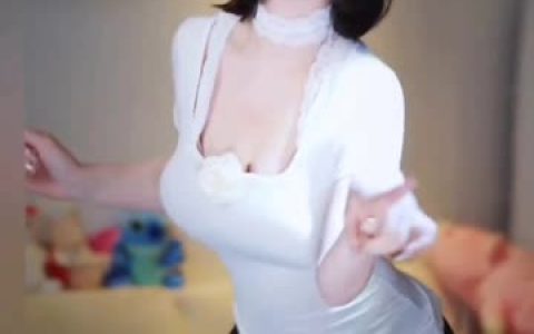 微密圈网红牛奶里的果汁图集，独特风格摄影技艺展示