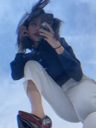 探索 Sia 不吃鱼的微密世界,发现更多惊喜