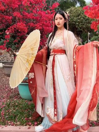 不呆猫温泉jk学妹写真,性感与纯真的完美结合