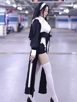 果儿Victoria微密圈付费作品合集,享受独特视觉盛宴