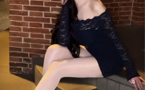 性感大胸宅男女神周妍希高清艺术照合集，每一张都让人心动