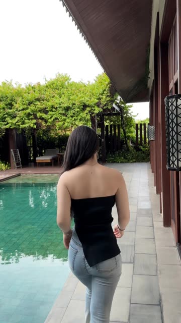 詹詹(詹妮)0220微密圈穿搭图汇总，时尚梗解析与灵感