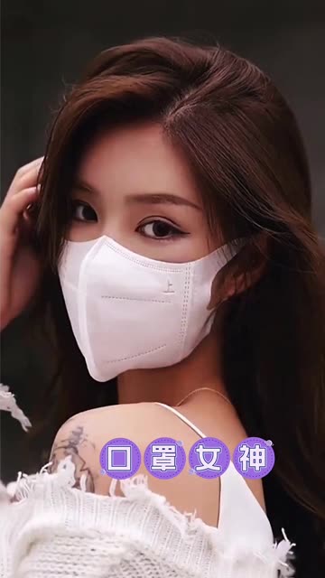 微密圈中的Callmecandy丝袜美脚合集，让你眼前一亮的美足之选