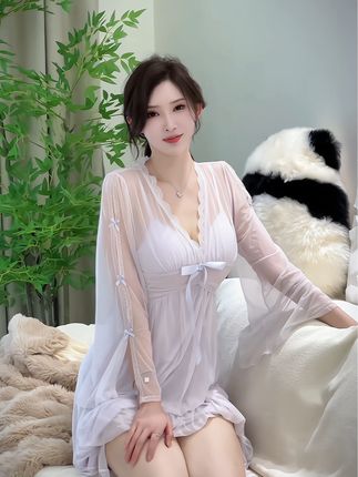 性感大胸宅男女神周妍希高清艺术照合集，每一张都让人心动