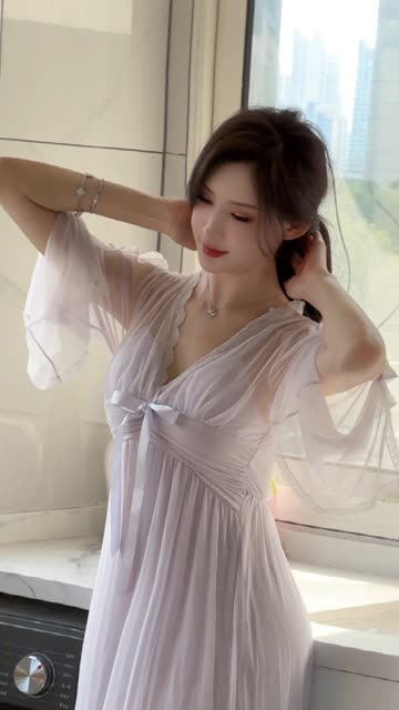 顶级剧情新作,秀人网红『周于希』真空黑丝调教写真