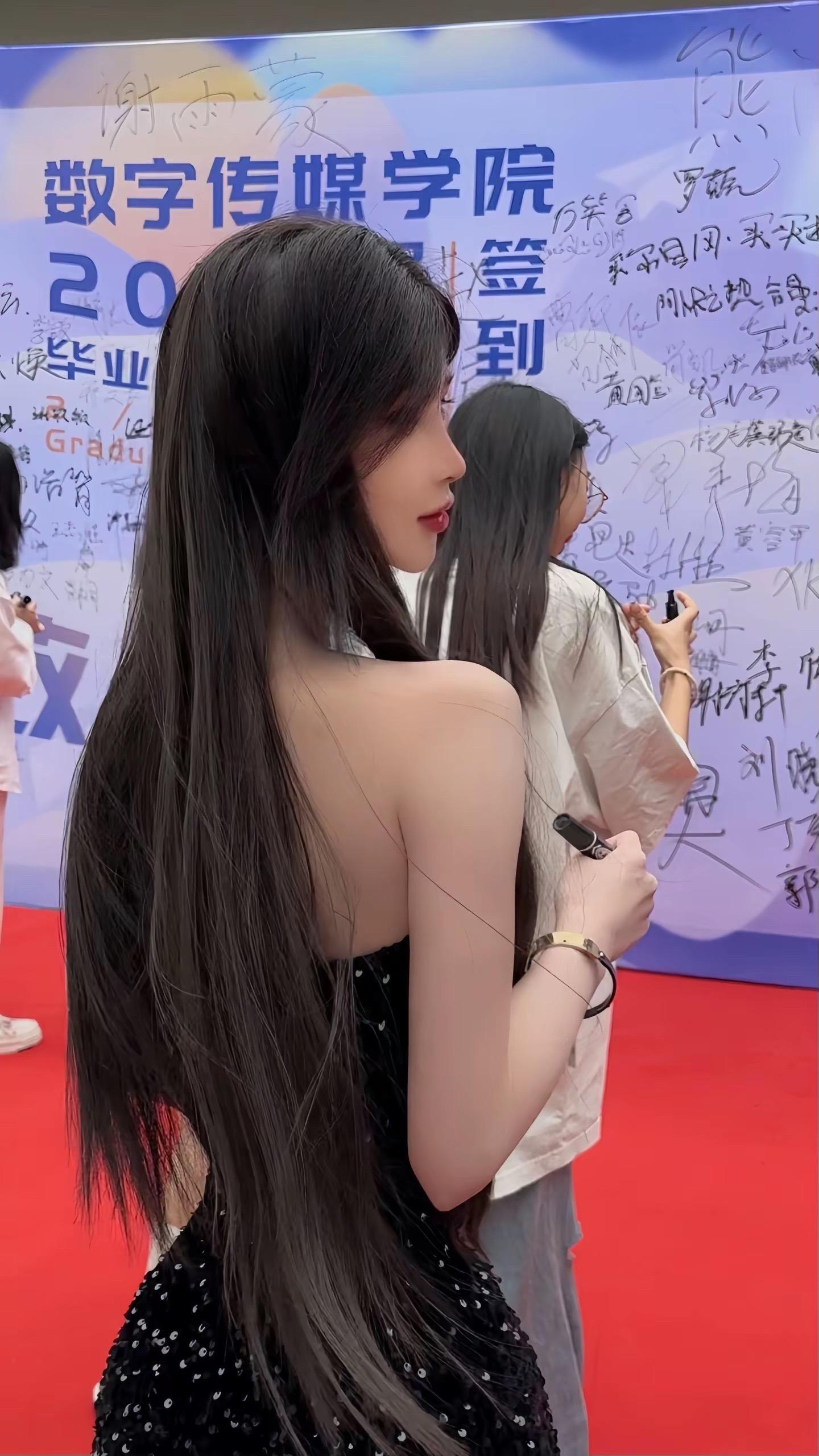 紫色蕾丝写真上新, 无欲无求的推土君转发