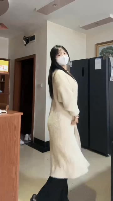 晴天小猪本猪定制作品大揭秘,专属内容引发关注