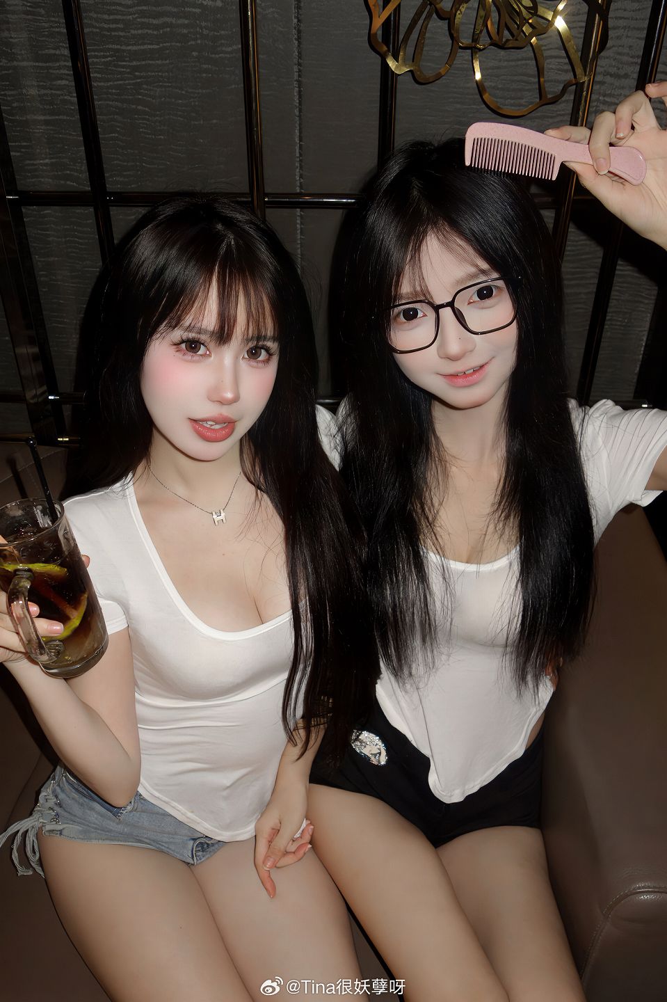 Tina很妖孽呀微密圈假期调皮的妹妹,假期写真合集