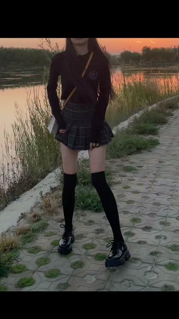 脸红Dearie的个人资料揭秘,成名作背后的故事